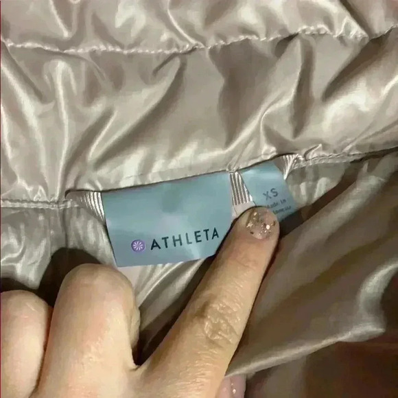 Athleta vest - Picture 4 of 7